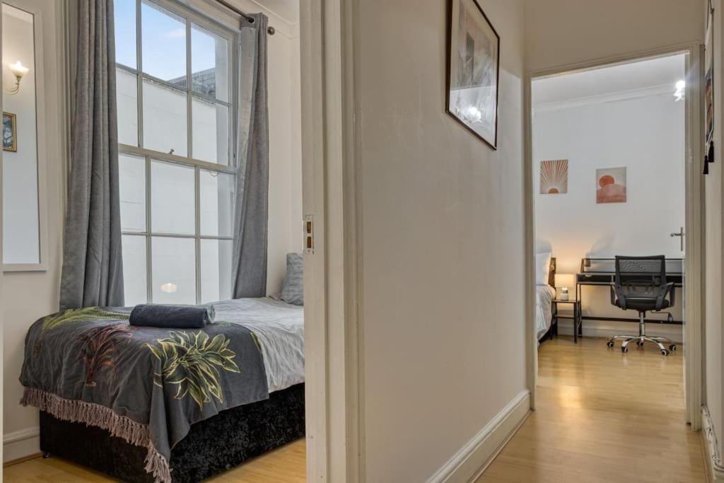 Cosy 2Br Retreat Near Paddington Station Londres Exterior foto
